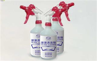 玻璃清洁剂